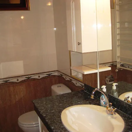 Yanita ゲストハウス 4*