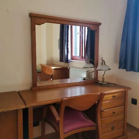 ゲストハウス Yanita