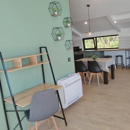 Yanita Guest house