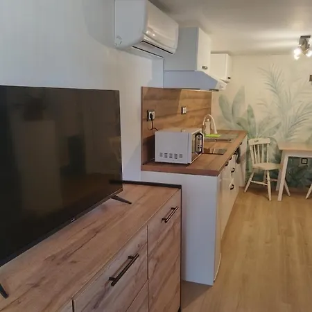 Yanita ゲストハウス 4*