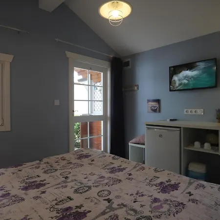 Yanita Guest house 4*